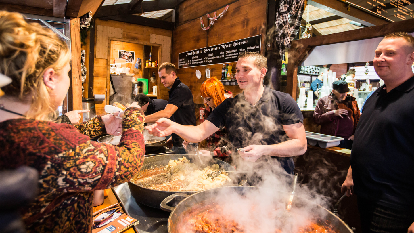 Glasgow George Square Christmas Market